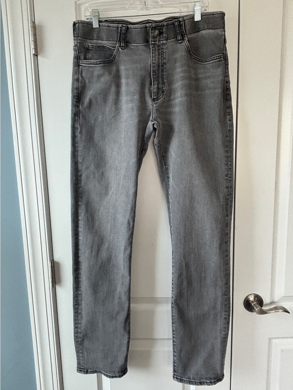 Lee Extreme Motion Men's Slim Straight Grey Jeans